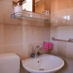 Racica شقة *