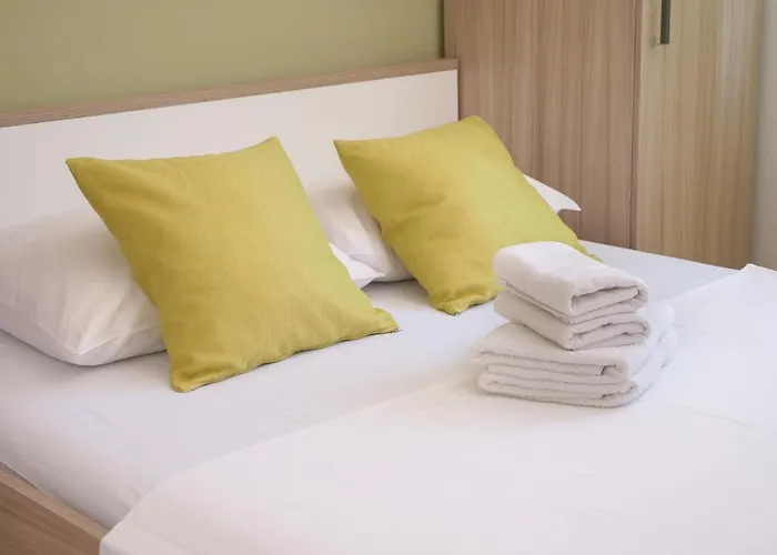 Racica * Rogoznica (Sibenik-Knin)